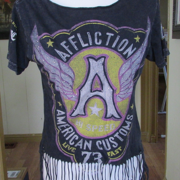 Affliction Tops - Affliction T-Shirt Graphic &  Fringed  SZ M